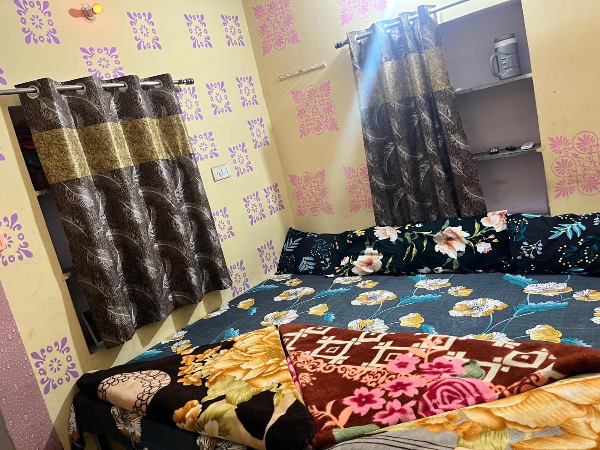 Hardik Guest House & General Store Ringas 외부 사진
